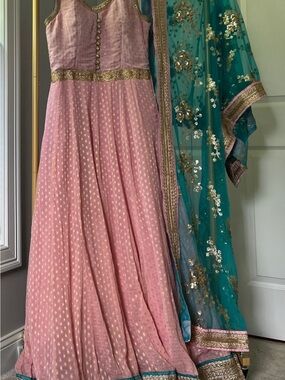 Women’s Pink Embellished Ethnic Gown with Teal Dupatta medium